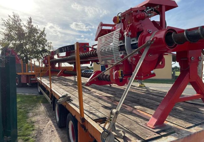 Kampfmittelbergung Beitragsbild BAUMA Bohrgerät KB13 Verladen Kampfmittelbergung Beitragsbild BAUMA Bohrgerät KB13 Verladen